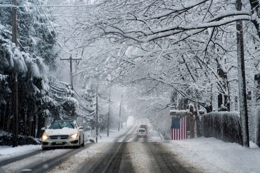 New Jersey tuyên bố tình trạng khẩn cấp khi miền Đông nước Mỹ đối phó bão tuyết